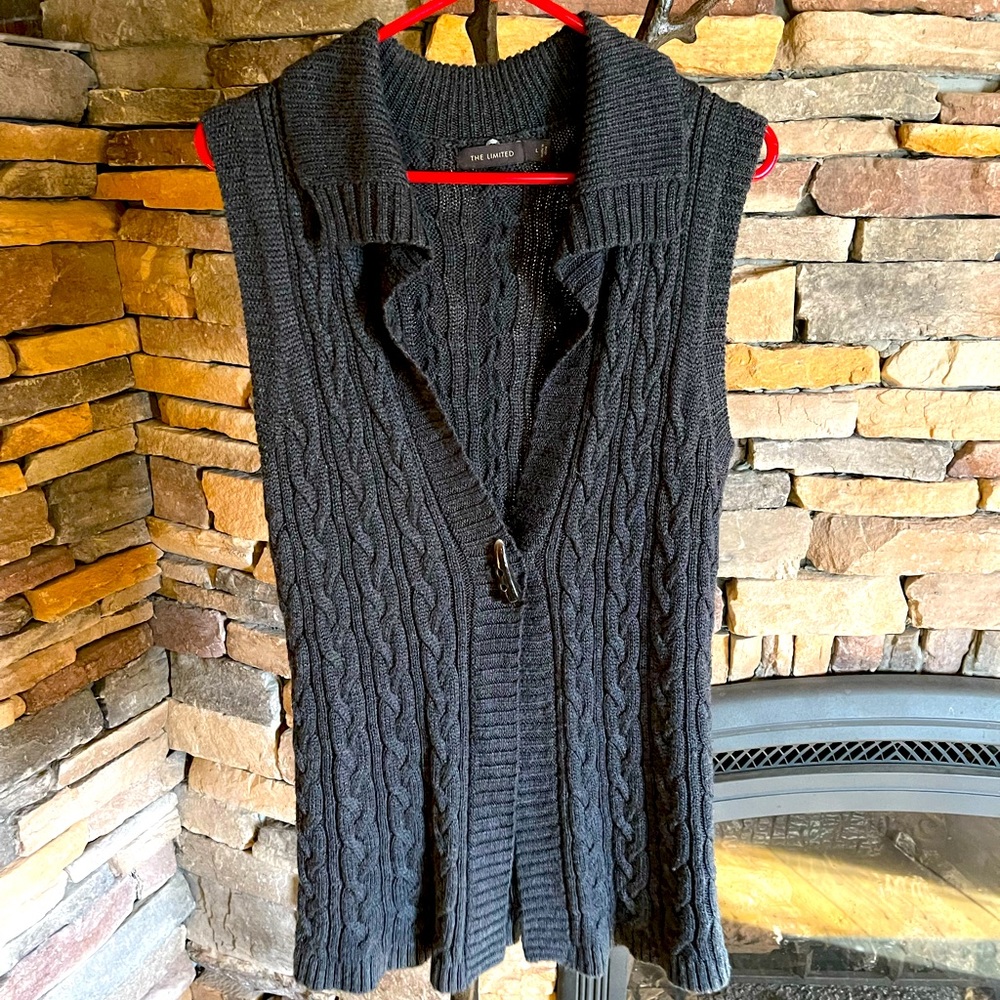 The Limited Sweater Vest, optional faux fur collar